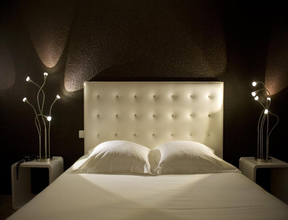 Enzo Hotels Diane - Logis 암네빌 객실 사진