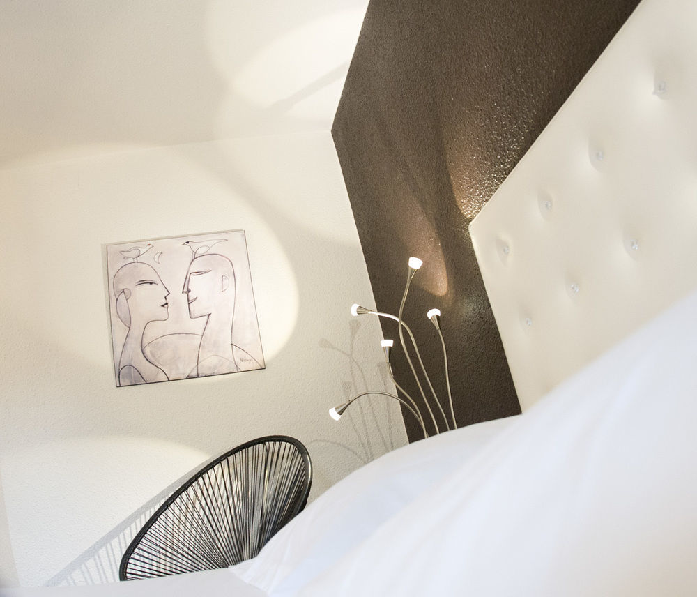Enzo Hotels Diane - Logis 암네빌 외부 사진