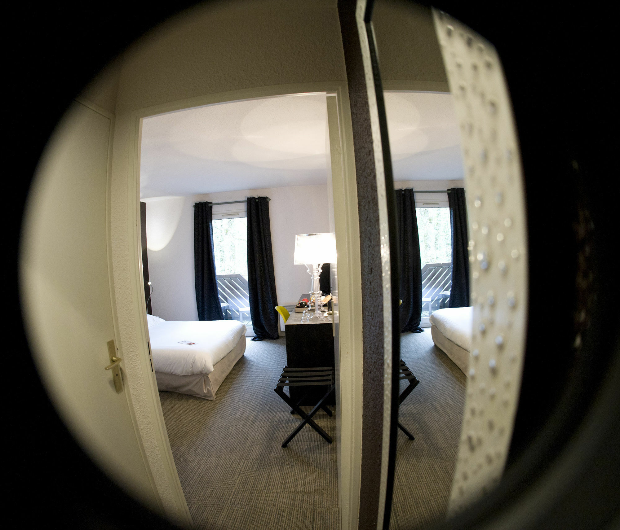 Enzo Hotels Diane - Logis 암네빌 외부 사진